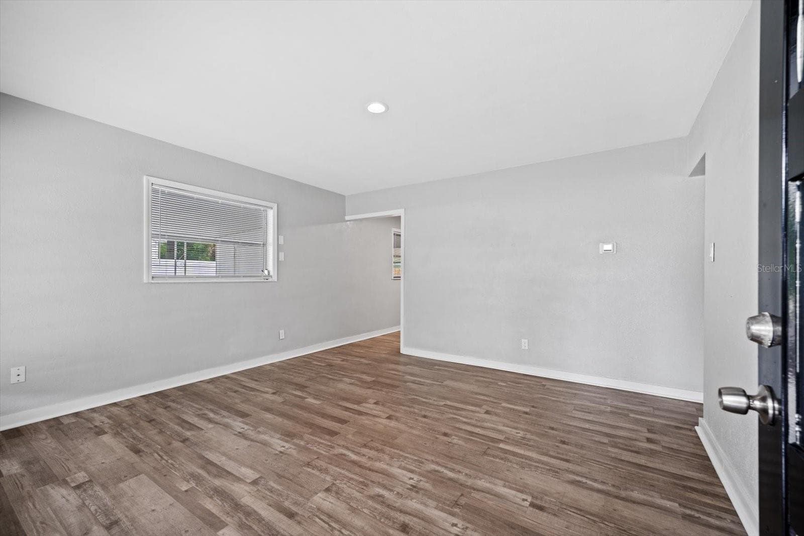 Single Family Residence at 305 E BOUGAINVILLEA AVE, TAMPA, photo 18 of 22