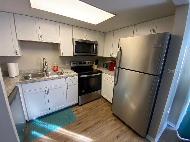 Kitchen - 6060 VILLAGE CIR #6060, ORLANDO