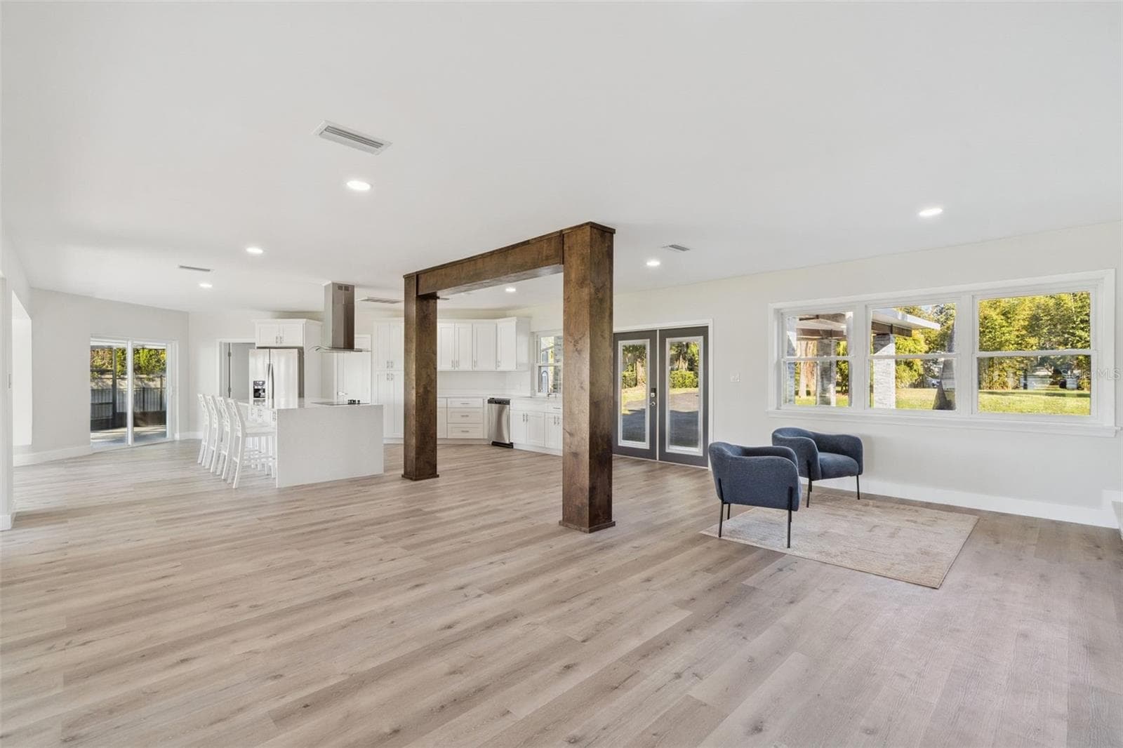 Single Family Residence at 5526 PARKDALE DR, ORLANDO, photo 14 of 76