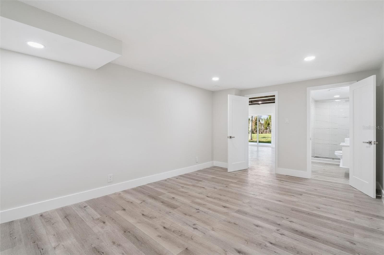 Single Family Residence at 5526 PARKDALE DR, ORLANDO, photo 41 of 76