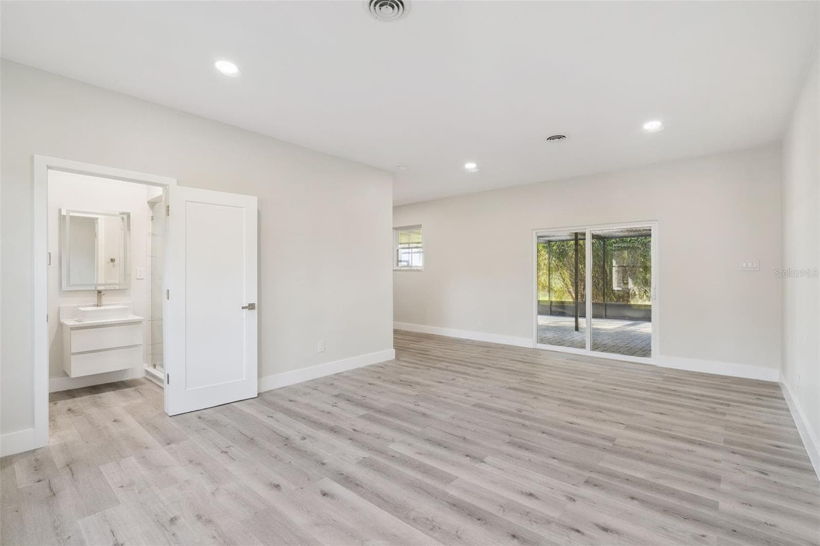 Single Family Residence at 5526 PARKDALE DR, ORLANDO, photo 44 of 76