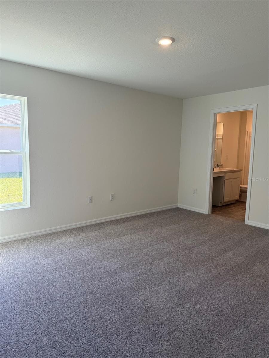 Single Family Residence at 880 HUDSON VALLEY DR, POINCIANA, photo 6 of 8