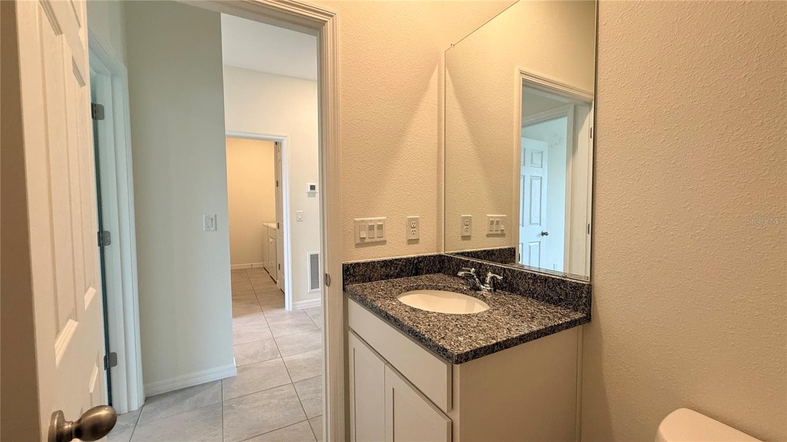 Single Family Residence at 2334 SELENIA ST, LAKE ALFRED, photo 8 of 21