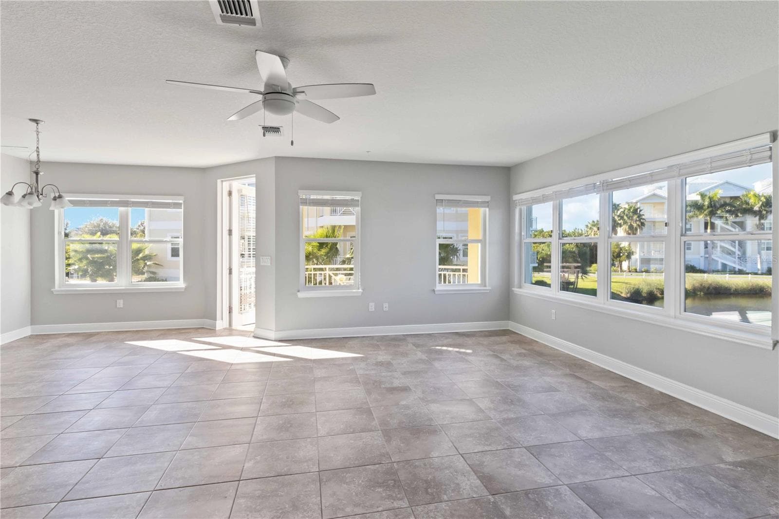 Living Room and Dining Room - 3418 79TH STREET CIR W #101, BRADENTON