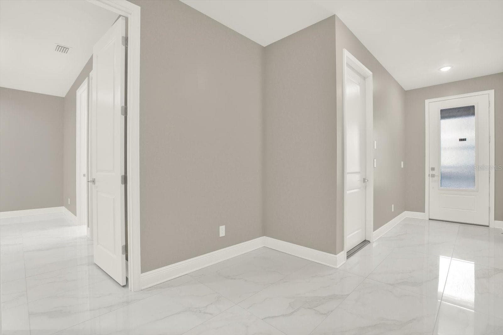Townhouse at 3847 SEENA MANOR CT, TAMPA, photo 17 of 46