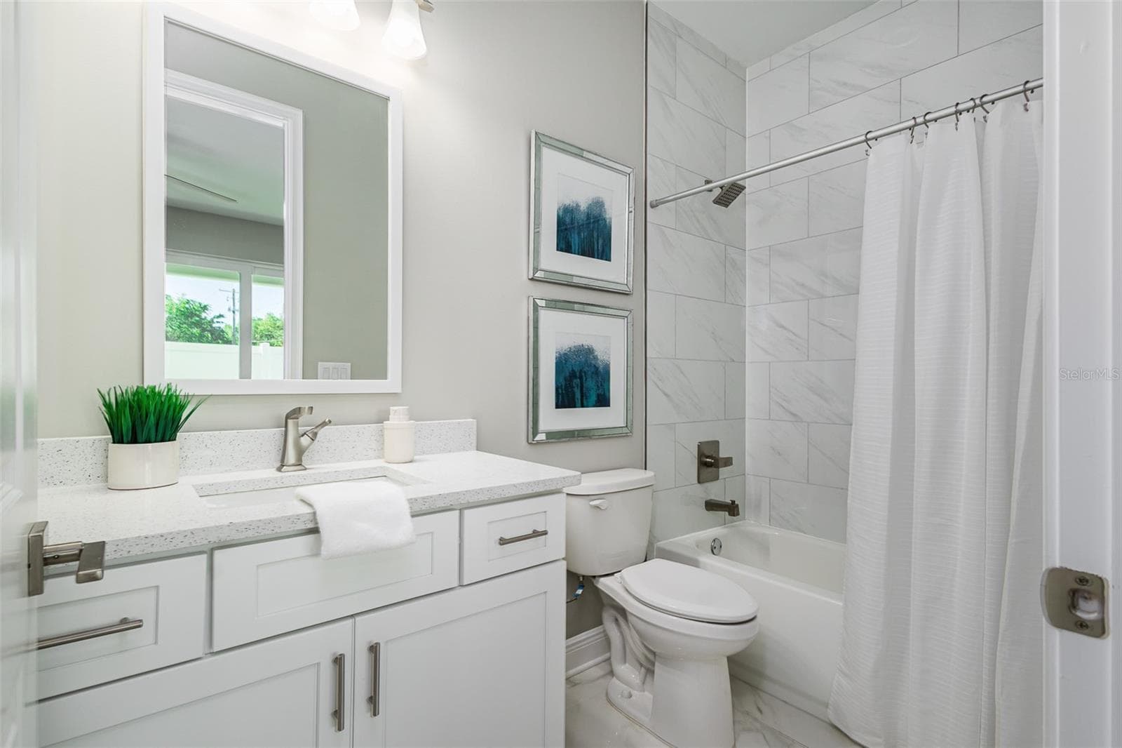 Townhouse at 3847 SEENA MANOR CT, TAMPA, photo 22 of 46