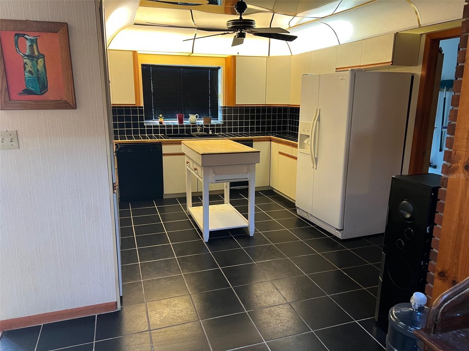 Kitchen - 35412 CRESCENT DR, FRUITLAND PARK