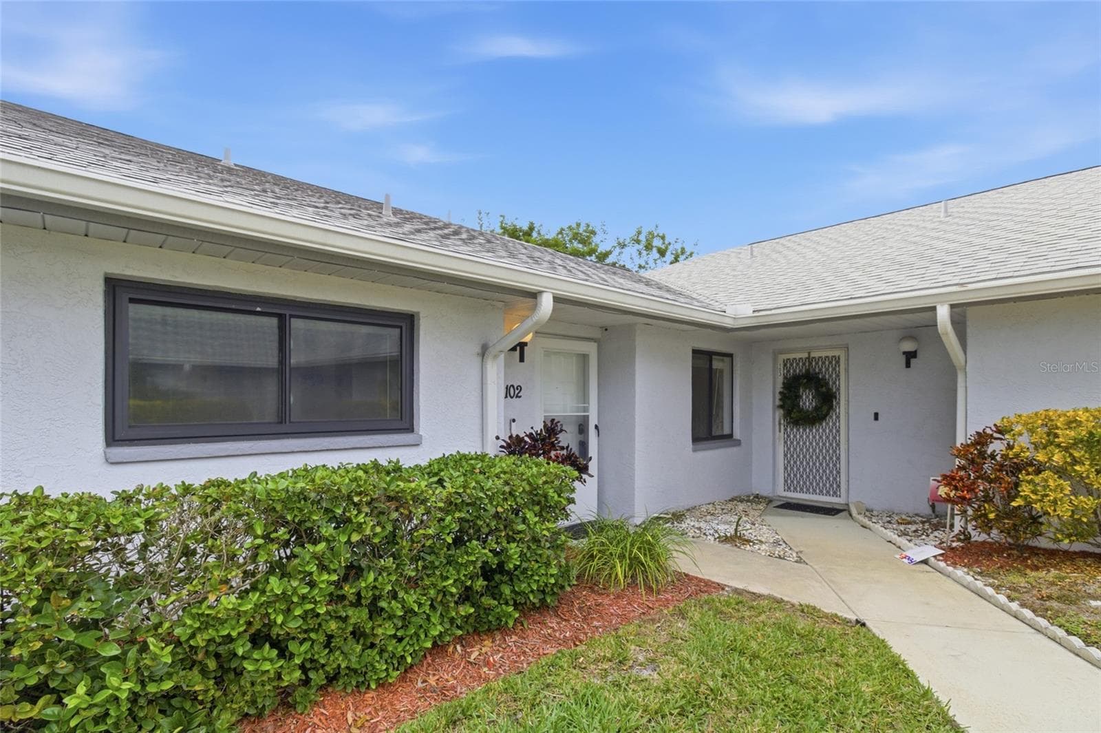 Front - 2701 COUNTRYSIDE BLVD #102, CLEARWATER