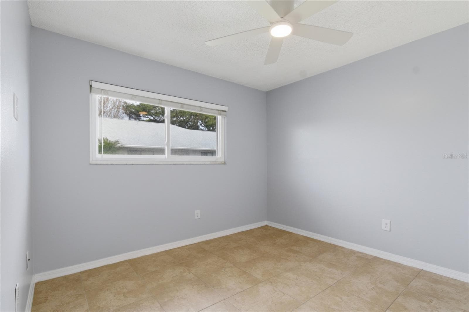 Bdrm 2 - 2701 COUNTRYSIDE BLVD #102, CLEARWATER