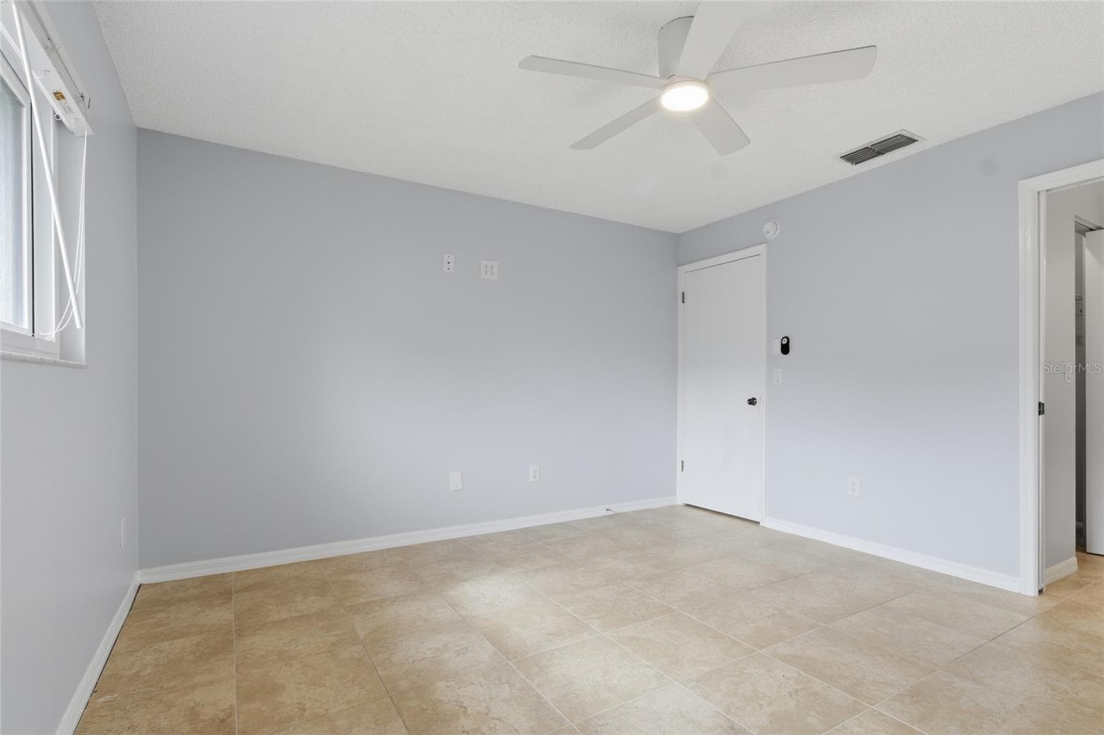 Primary Bdrm with ensuite bath - 2701 COUNTRYSIDE BLVD #102, CLEARWATER