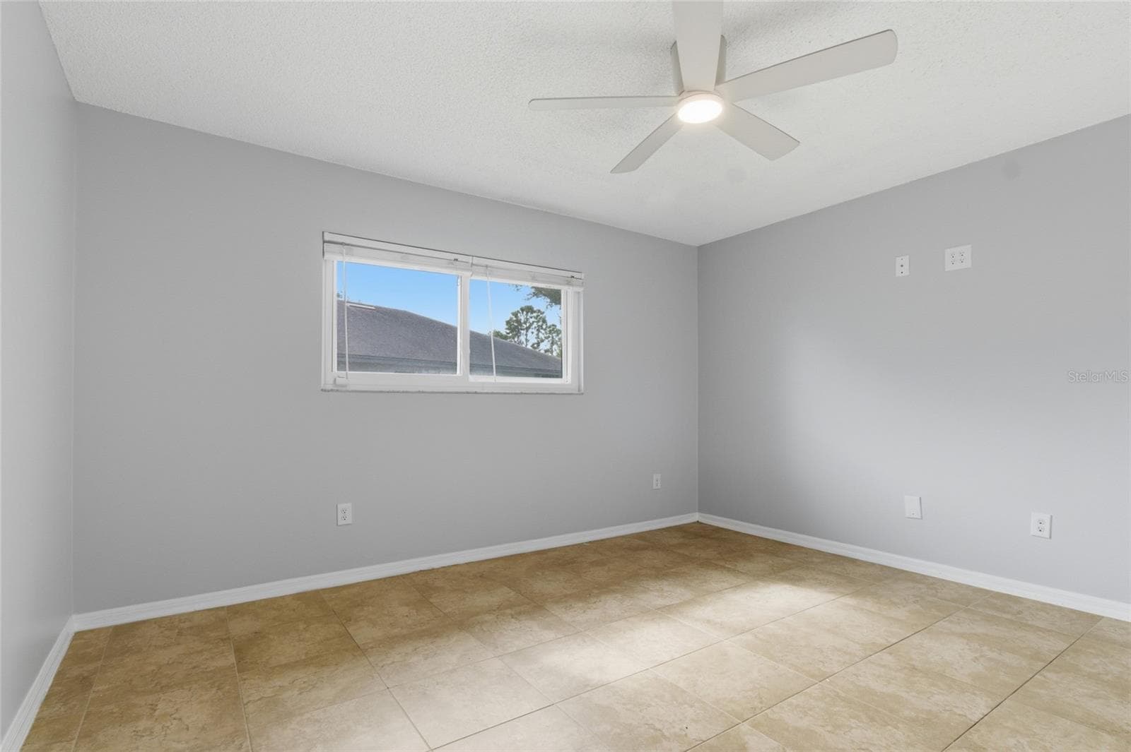 Primary Bdrm with ensuite bath - 2701 COUNTRYSIDE BLVD #102, CLEARWATER