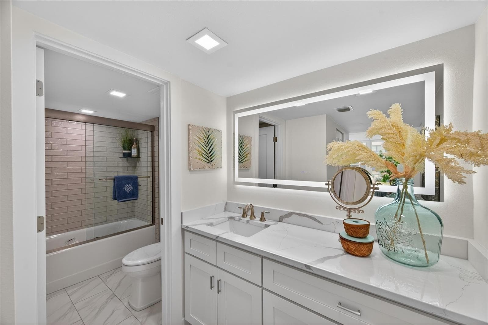 Condominium at 19701 GULF BLVD #120, INDIAN SHORES, photo 17 of 41