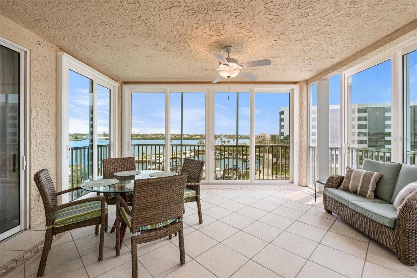 Condominium at 1260 DOLPHIN BAY WAY #404, SARASOTA, photo 23 of 51