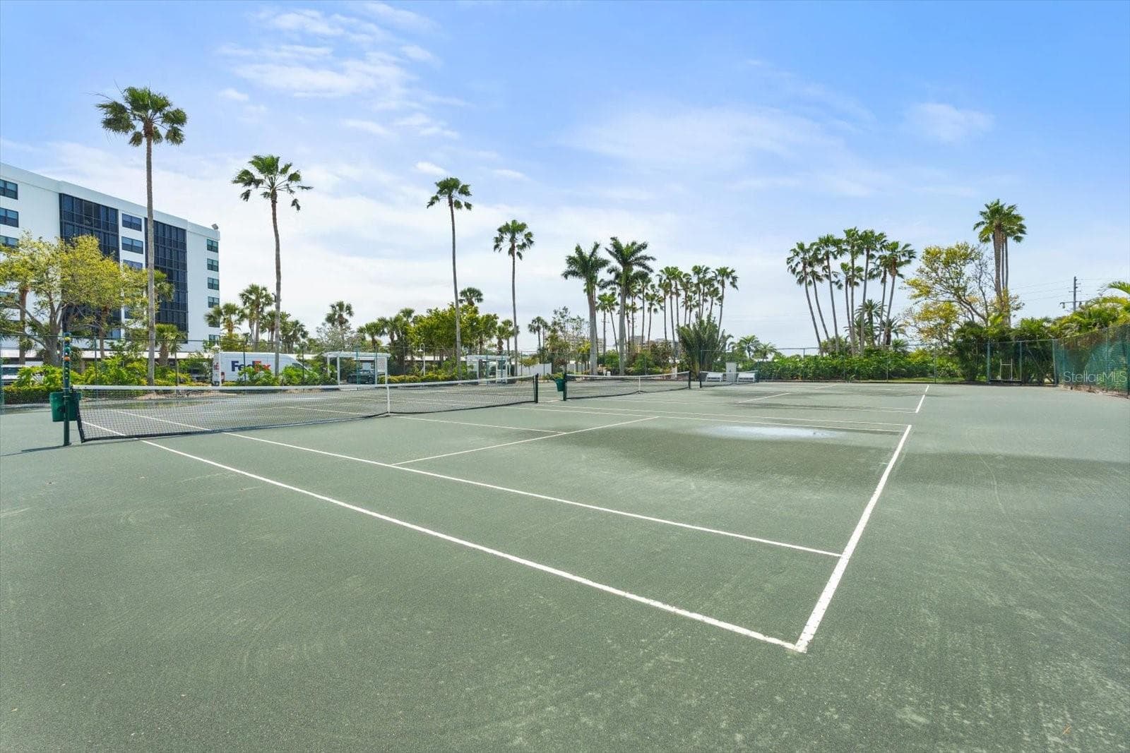 Condominium at 1260 DOLPHIN BAY WAY #404, SARASOTA, photo 43 of 51