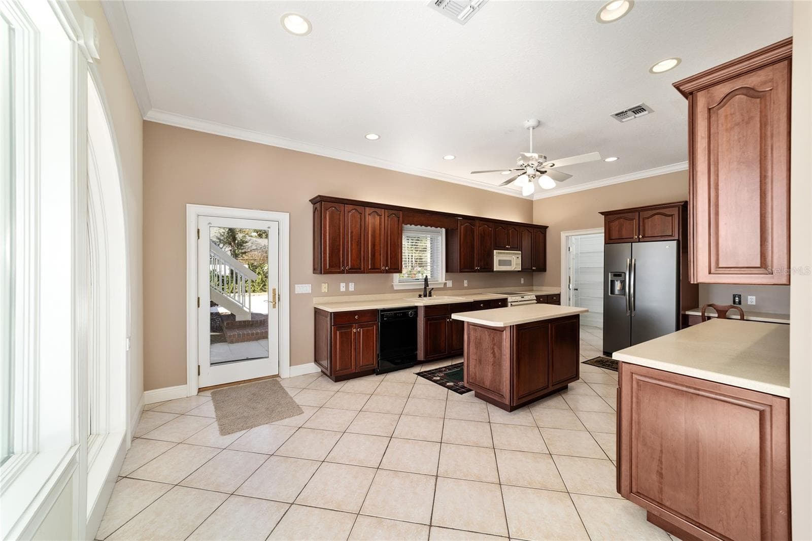 Single Family Residence at 1570 SE 73RD PL, OCALA, photo 11 of 50
