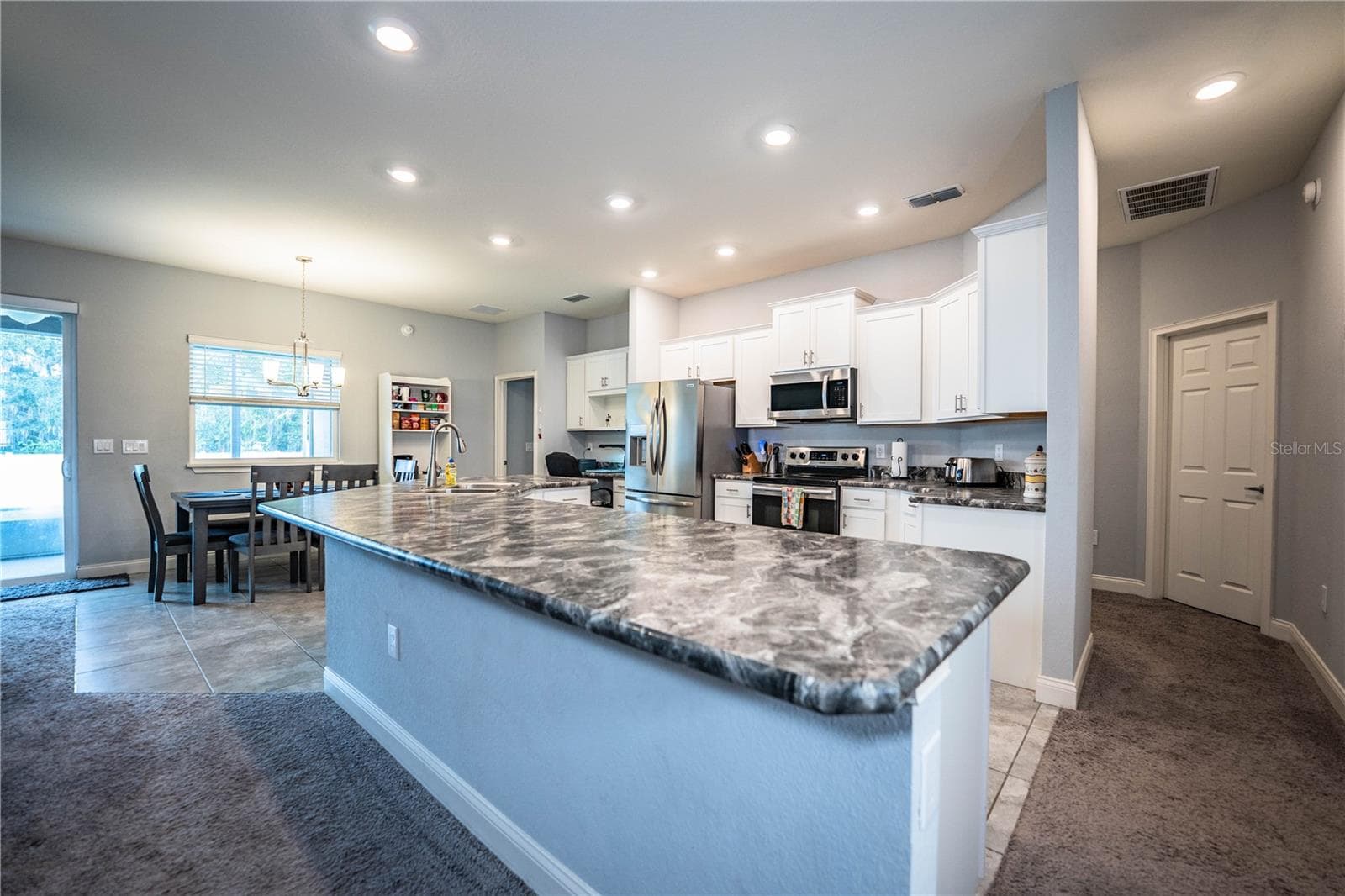 Kitchen - 261 WALKERS POINT DR, AUBURNDALE