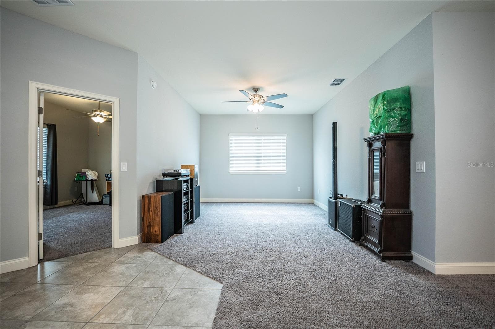 Bonus space/formal dining room/formal living room - 261 WALKERS POINT DR, AUBURNDALE