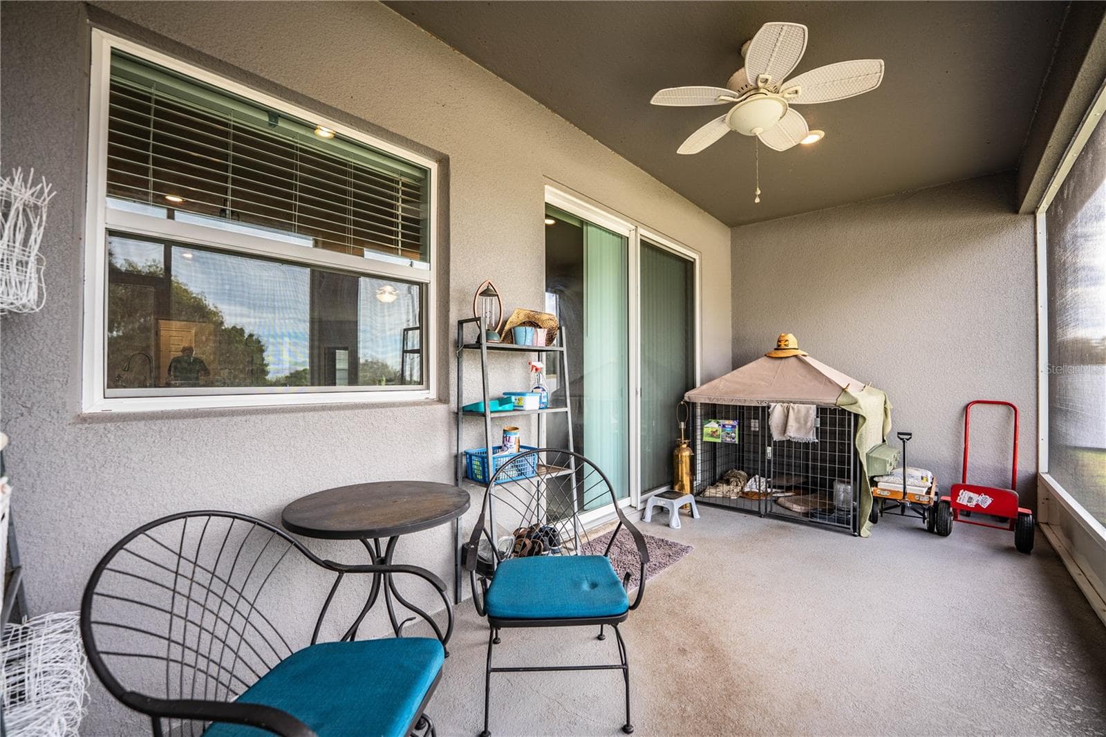 Screened in back porch - 261 WALKERS POINT DR, AUBURNDALE