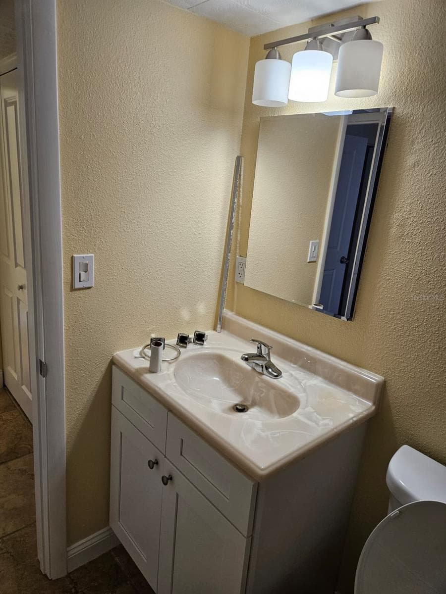 Condominium at 2424 W TAMPA BAY BLVD #I102, TAMPA, photo 4 of 16