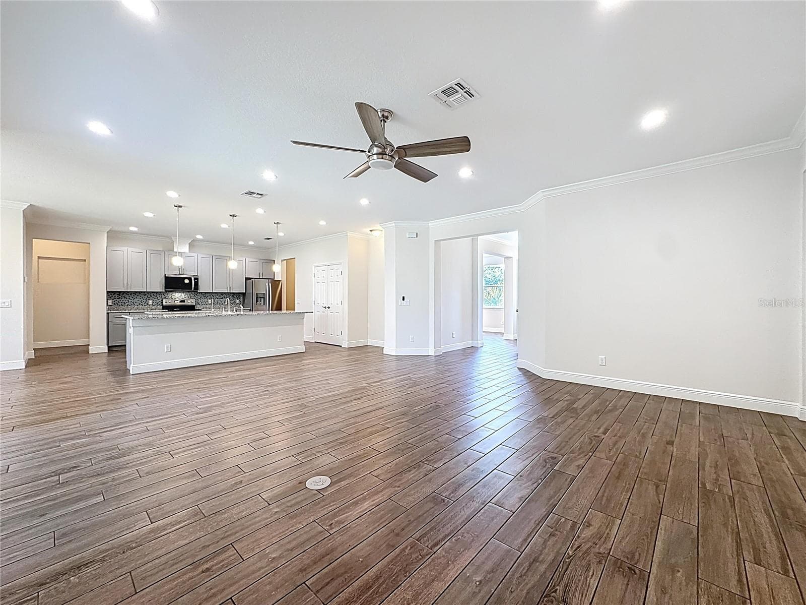 Single Family Residence at 3110 CARNEGIE AVE, ORLANDO, photo 3 of 71