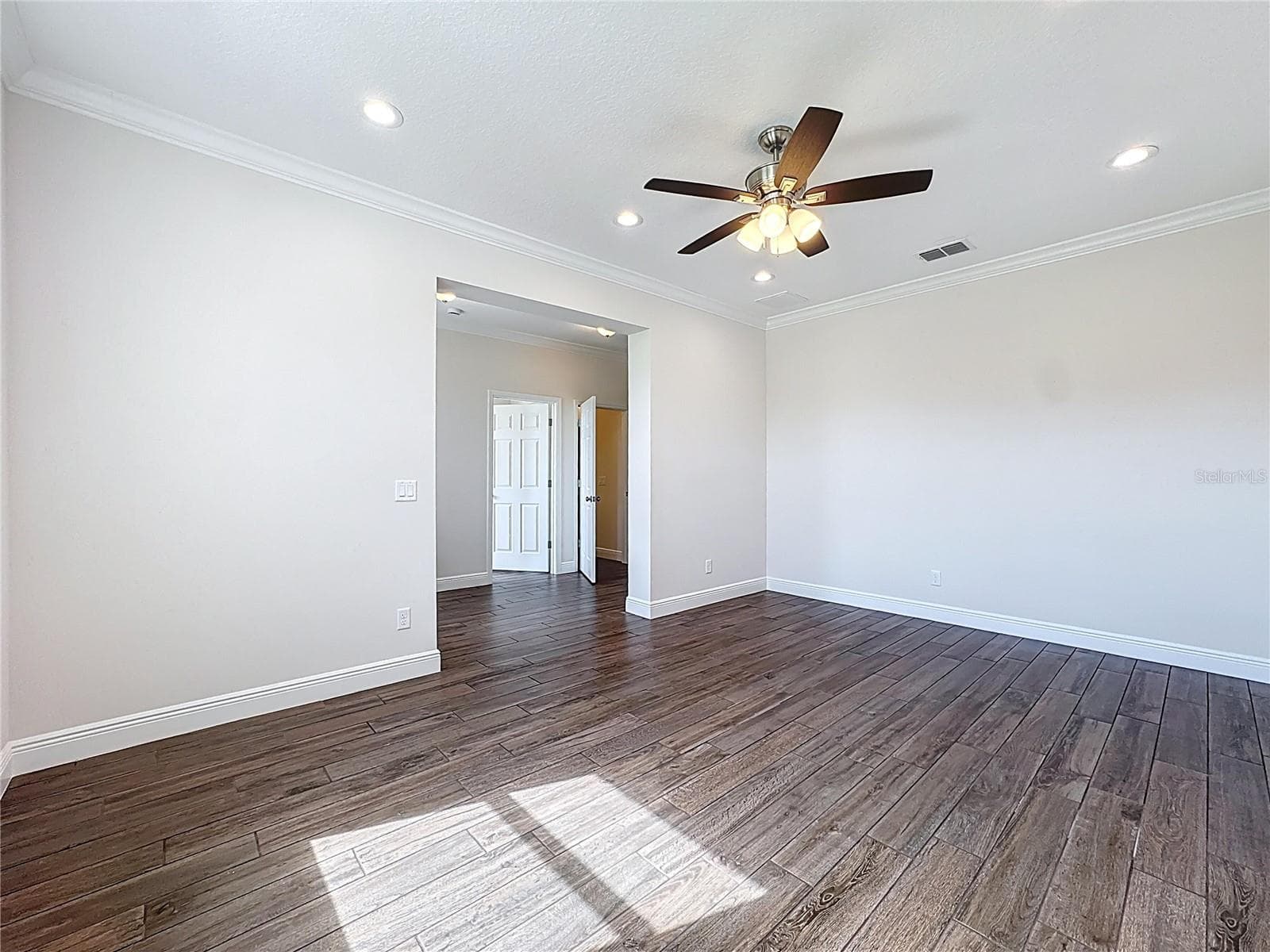 Single Family Residence at 3110 CARNEGIE AVE, ORLANDO, photo 10 of 71