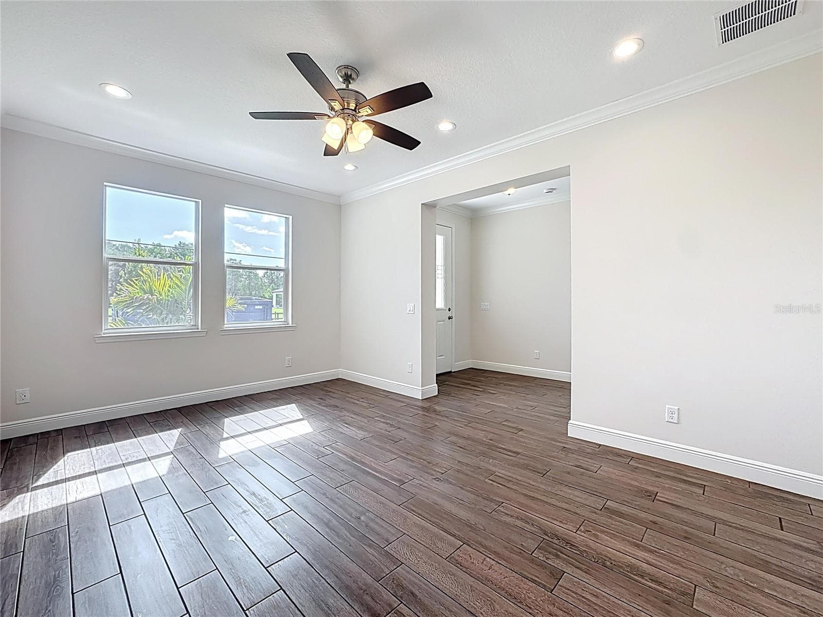 Single Family Residence at 3110 CARNEGIE AVE, ORLANDO, photo 11 of 71