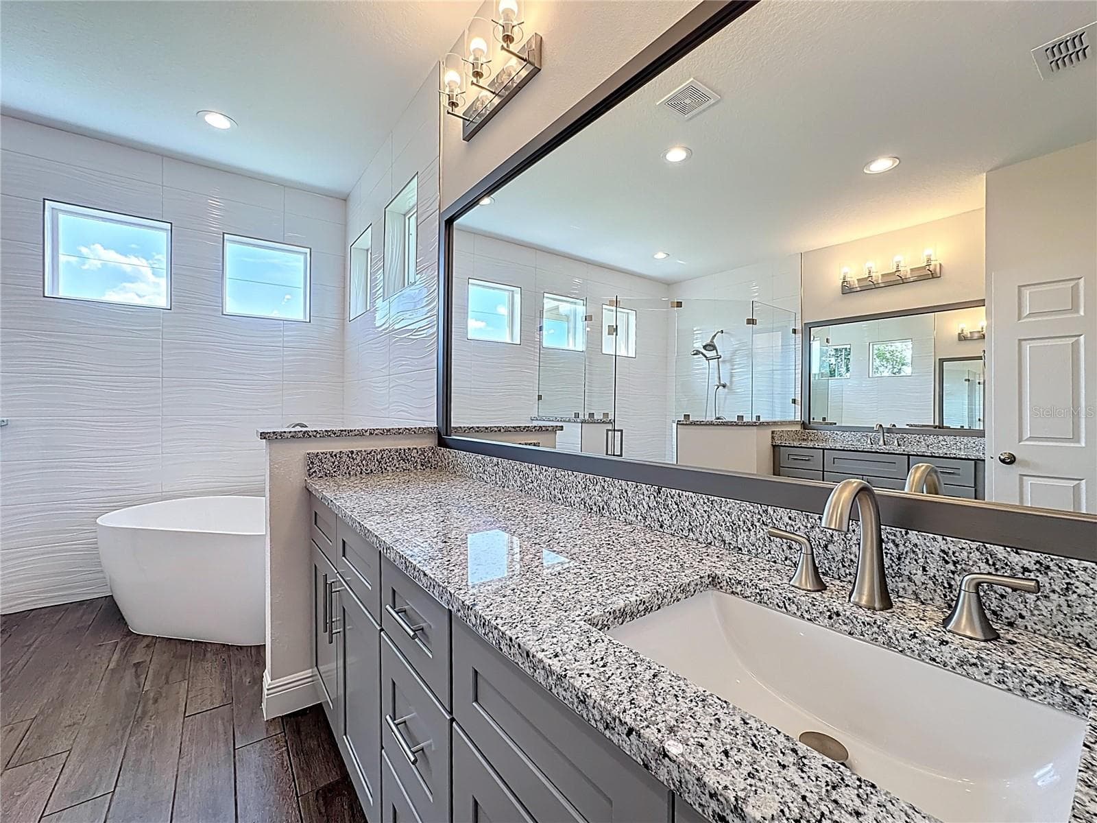 Single Family Residence at 3110 CARNEGIE AVE, ORLANDO, photo 22 of 71
