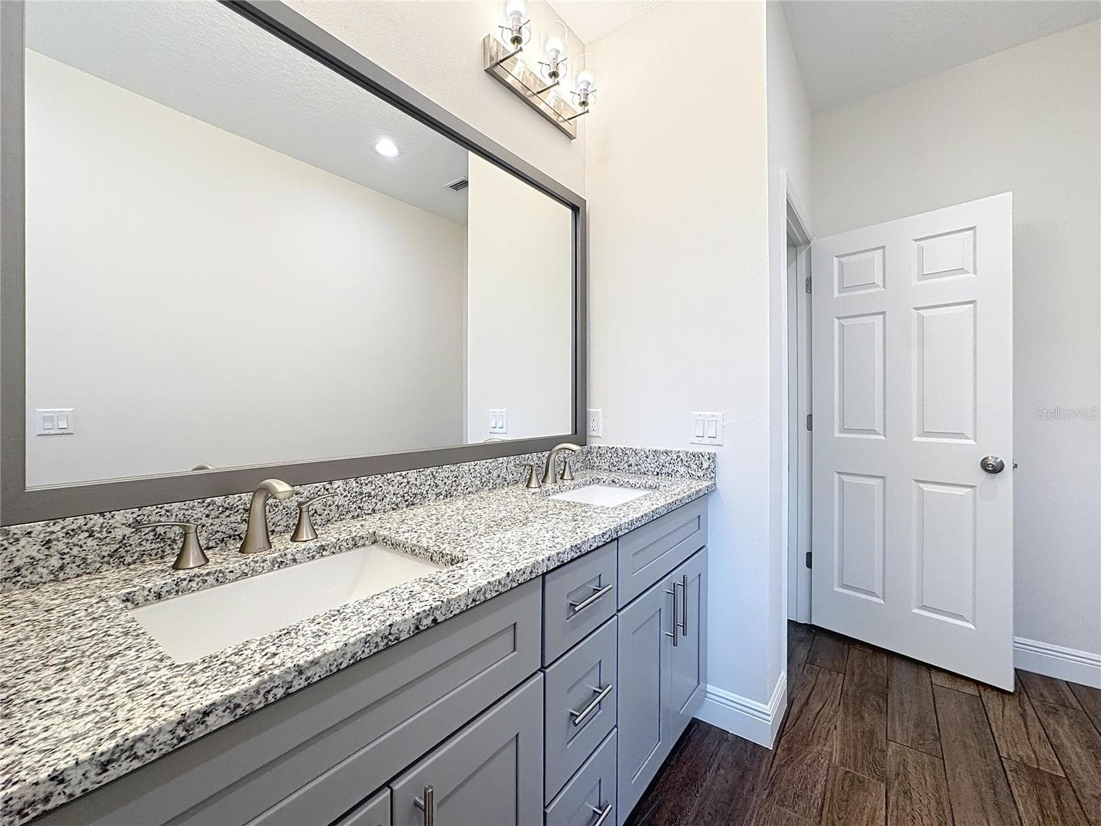 Single Family Residence at 3110 CARNEGIE AVE, ORLANDO, photo 25 of 71