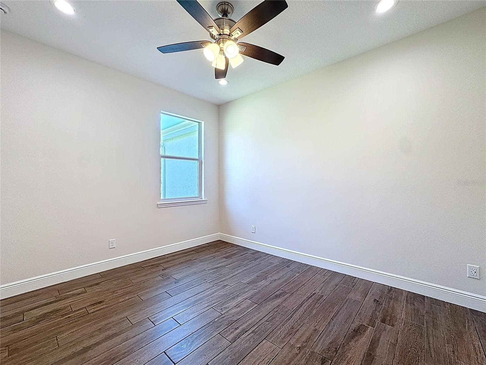 Single Family Residence at 3110 CARNEGIE AVE, ORLANDO, photo 44 of 71