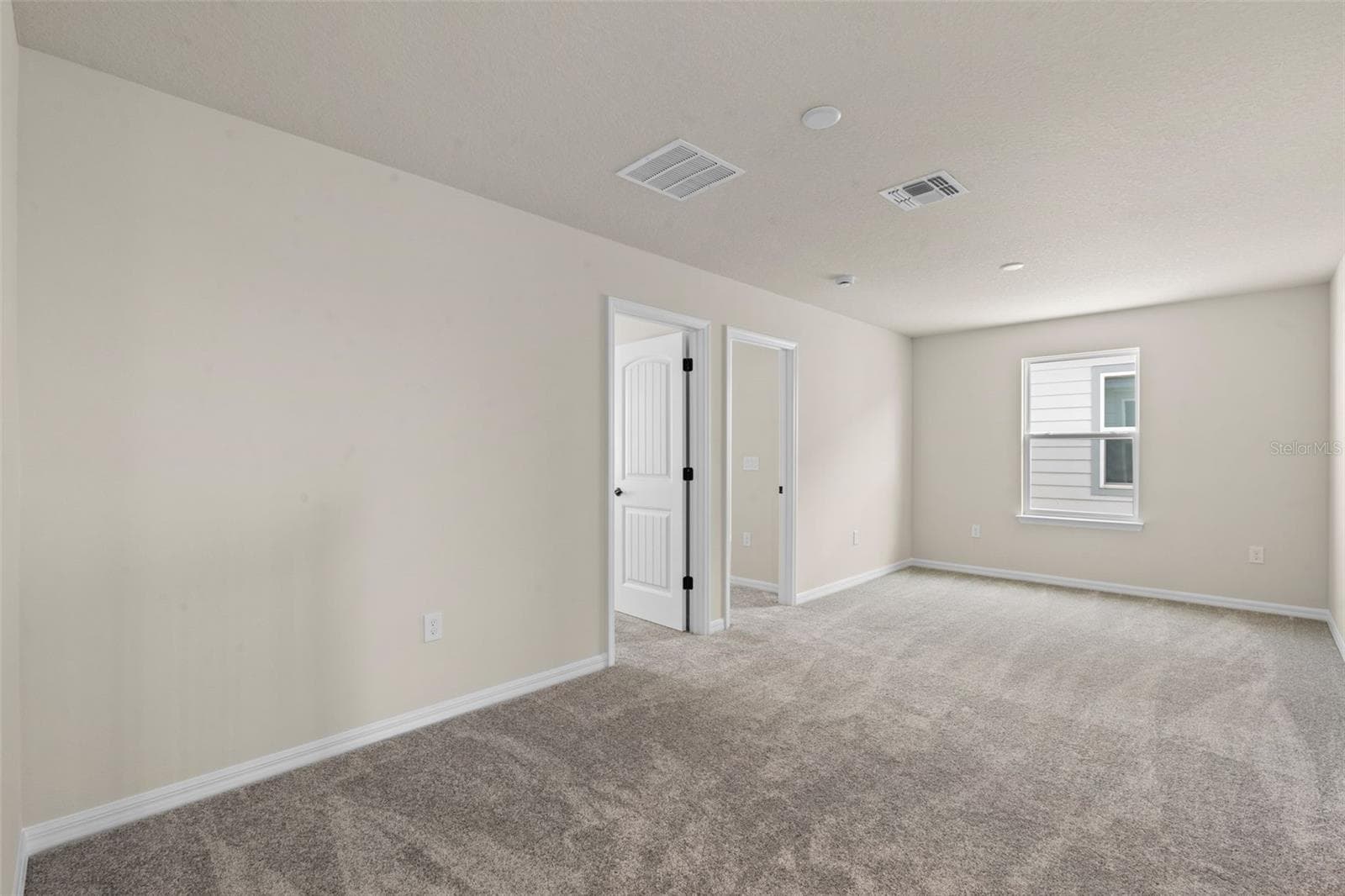Single Family Residence at 10245 PARK ESTATES AVE, ORLANDO, photo 9 of 24