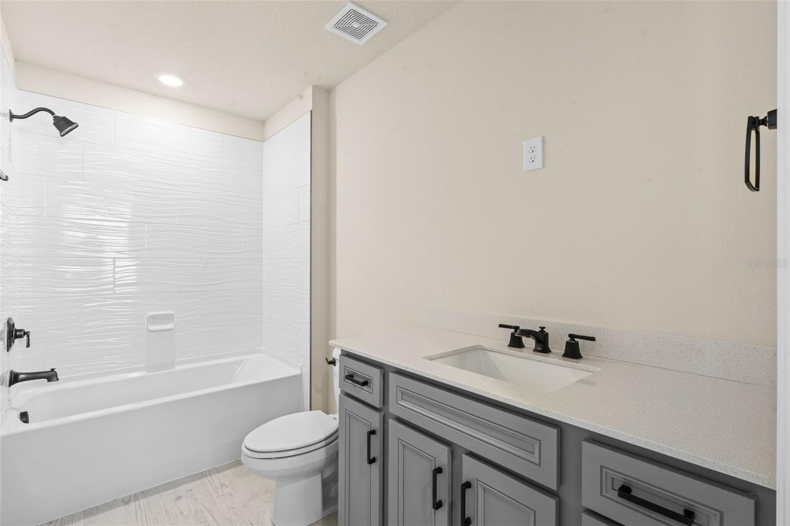 Single Family Residence at 10245 PARK ESTATES AVE, ORLANDO, photo 18 of 24