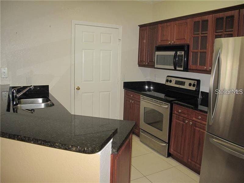 Condominium at 3593 CONROY RD #421, ORLANDO, photo 7 of 28