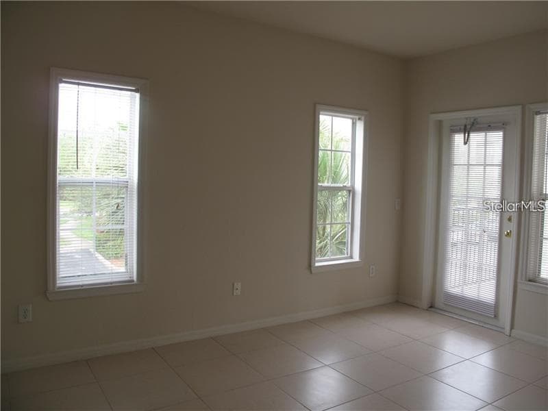 Condominium at 3593 CONROY RD #421, ORLANDO, photo 12 of 28