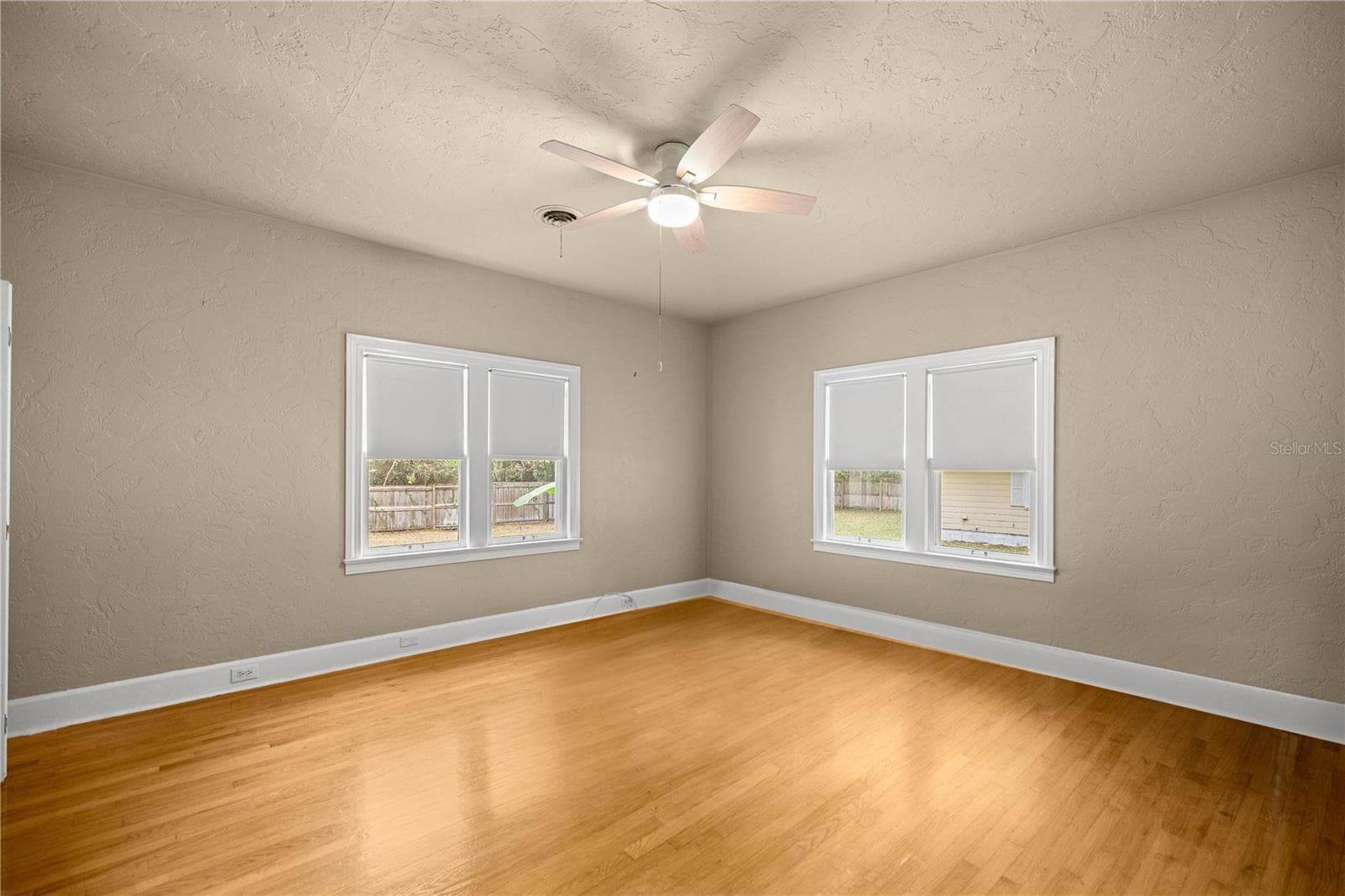 Single Family Residence at 5915 AVENUE F, MC INTOSH, photo 23 of 52