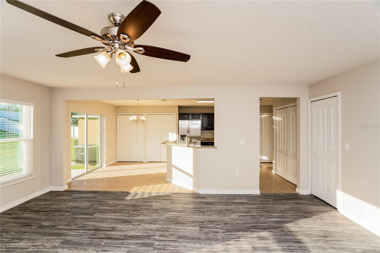 Single Family Residence at 13307 WATERFORD CASTLE DR, DADE CITY, photo 2 of 18