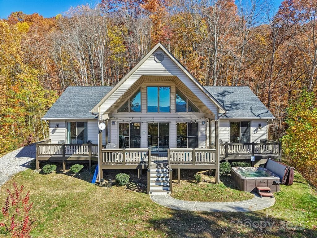 Single Family Residence at 242 Crossview Drive, Bryson City, photo 2 of 48
