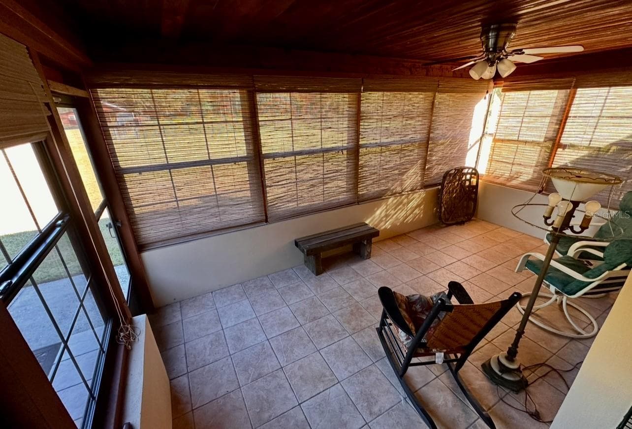 Single Family Residence at 5912 BAILEY RD, PLANT CITY, photo 17 of 30