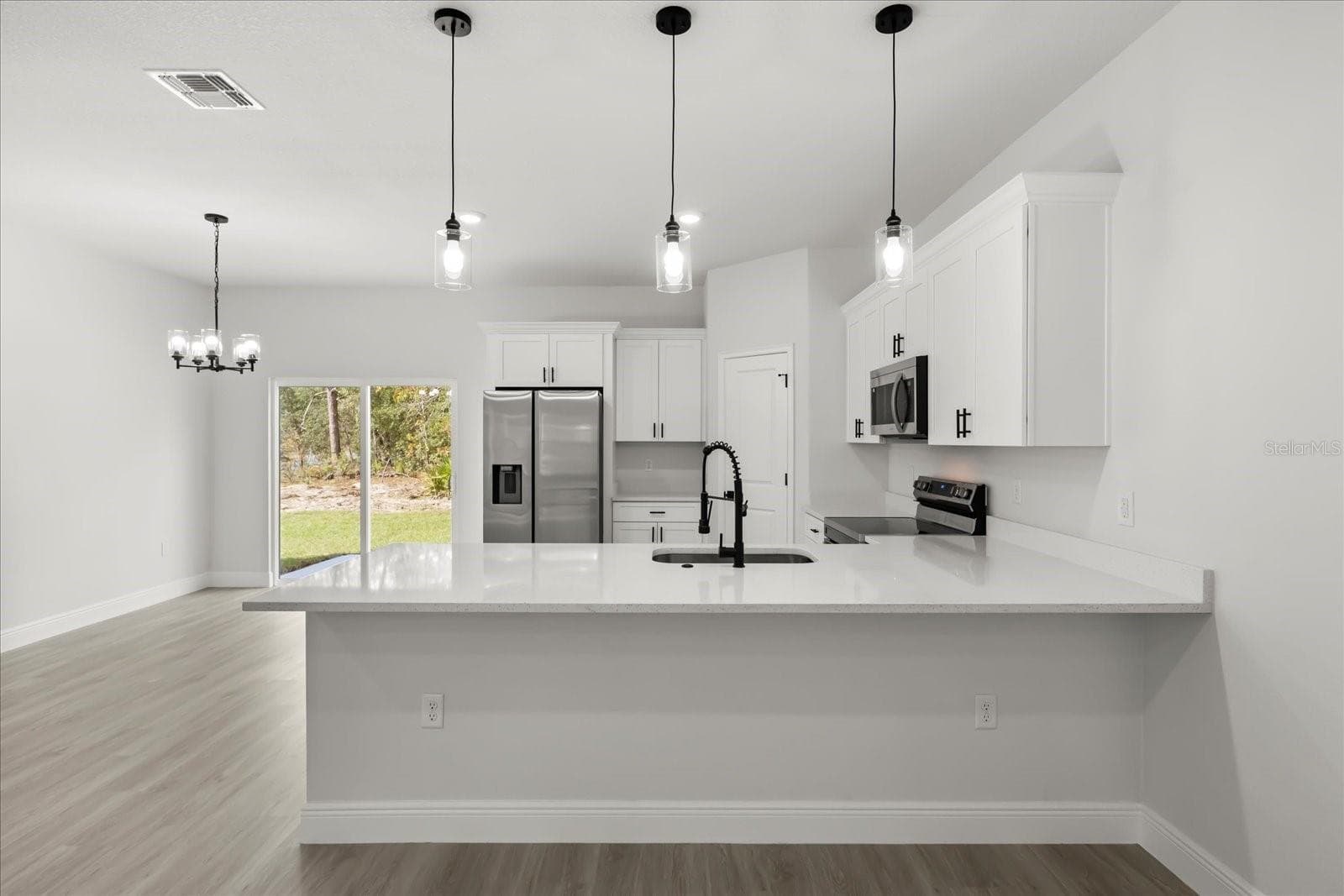Single Family Residence at 8100 N TINY LILY DR, CITRUS SPRINGS, photo 8 of 33
