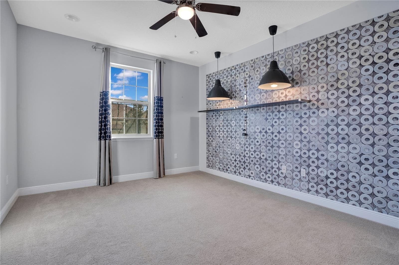 bedroom 7 ...small adjacent to primary upstairs / perfect office space or flex space - 2356 KELBROOK CT, OVIEDO