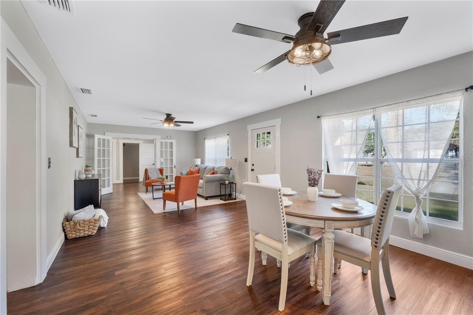 Living/Dining - 504 PRADO PL, LAKELAND