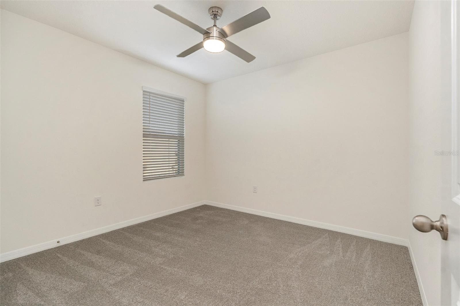 Single Family Residence at 9319 FORGE BREEZE LOOP, WESLEY CHAPEL, photo 23 of 45