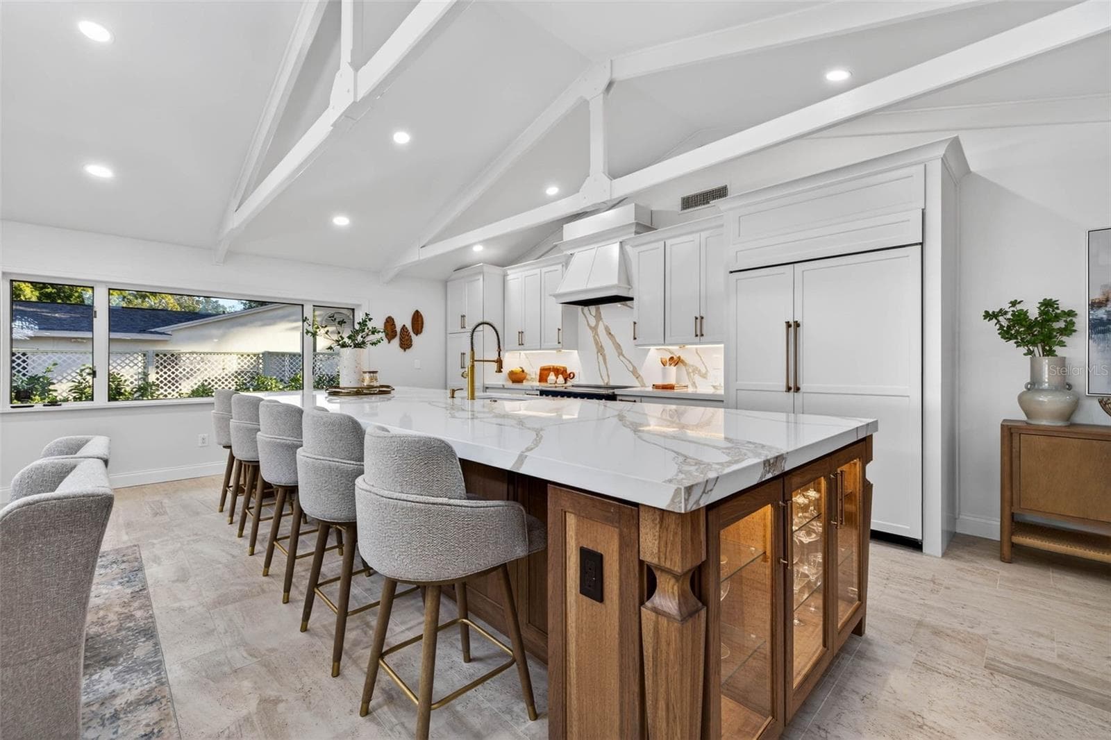 Single Family Residence at 1222 BRIGHTWATERS BLVD NE, ST PETERSBURG, photo 14 of 72