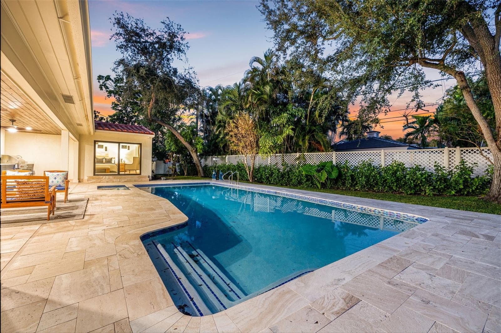 Single Family Residence at 1222 BRIGHTWATERS BLVD NE, ST PETERSBURG, photo 35 of 72