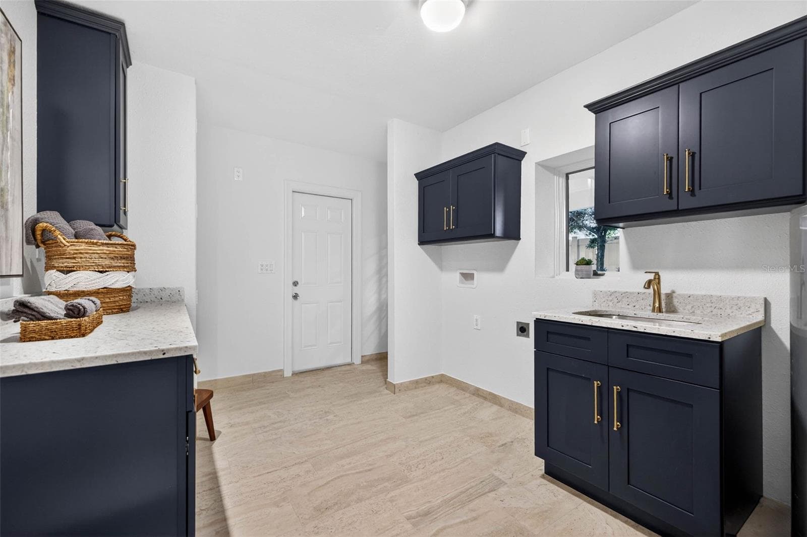 Laundry Room - 1222 BRIGHTWATERS BLVD NE, ST PETERSBURG