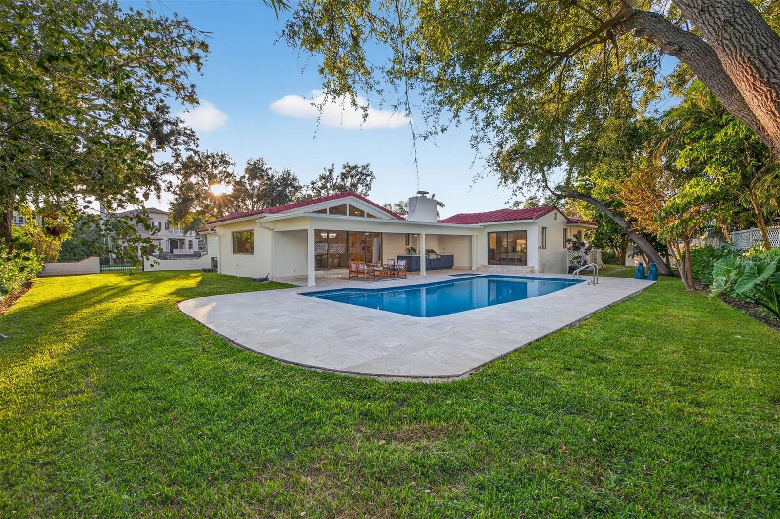 Back Yard - 1222 BRIGHTWATERS BLVD NE, ST PETERSBURG