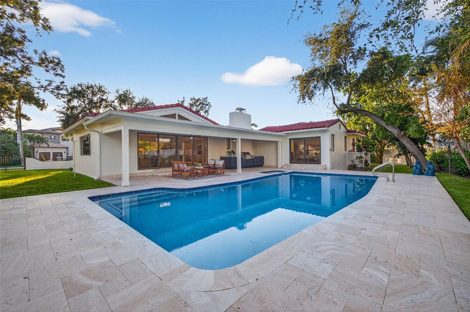 Single Family Residence at 1222 BRIGHTWATERS BLVD NE, ST PETERSBURG, photo 58 of 72