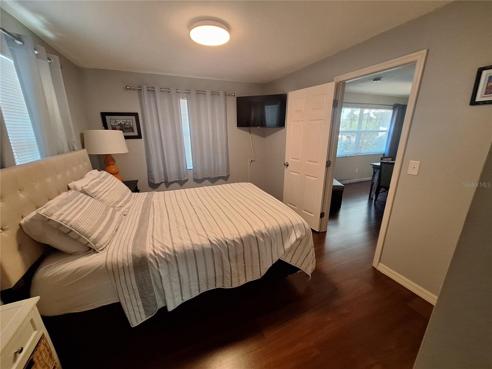 Single Family Residence at 505 N HIGHLAND AVE, CLEARWATER, photo 4 of 45