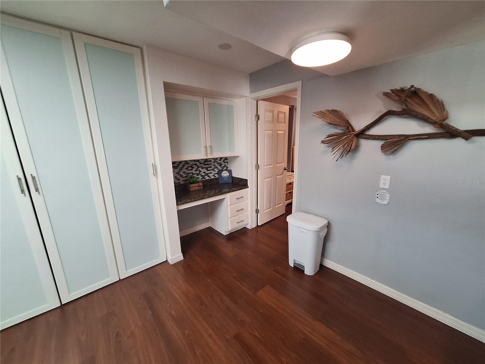 Single Family Residence at 505 N HIGHLAND AVE, CLEARWATER, photo 7 of 45
