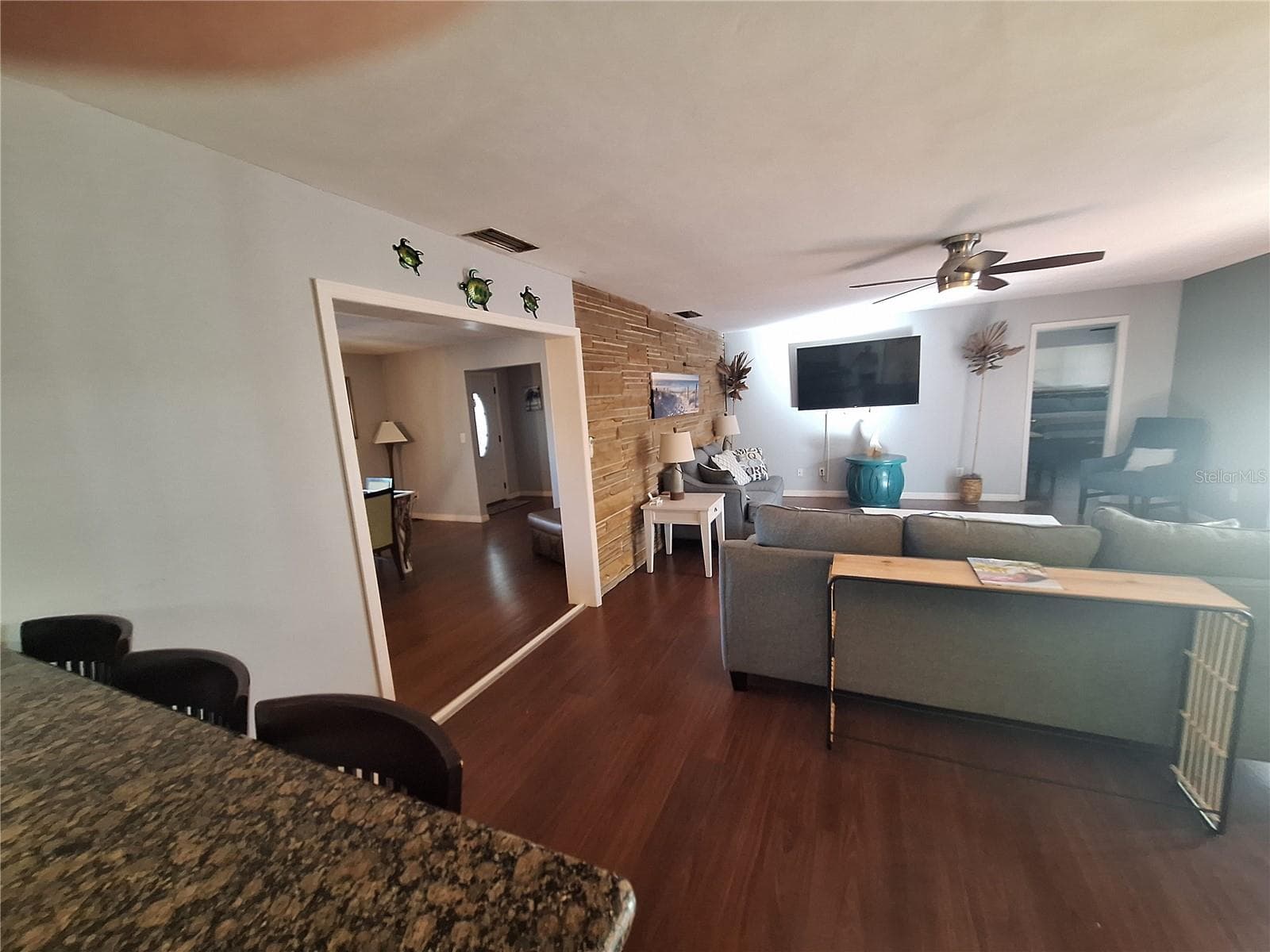 Single Family Residence at 505 N HIGHLAND AVE, CLEARWATER, photo 12 of 45
