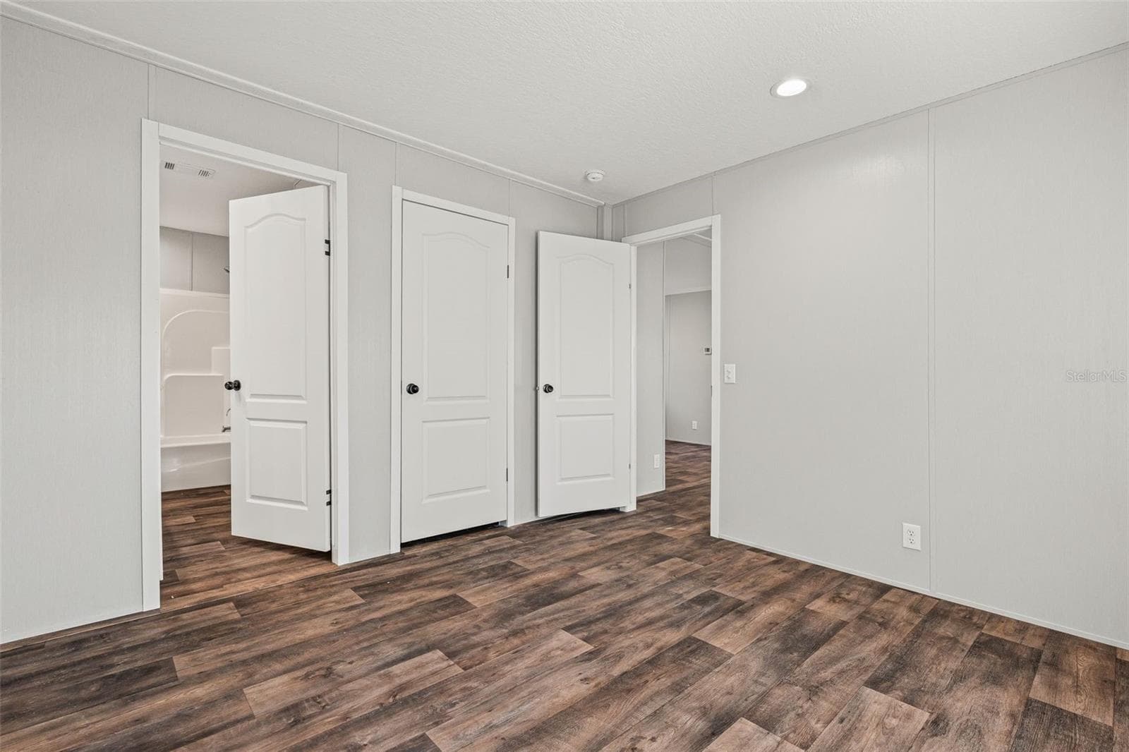 Manufactured Home at 8432 SWEDEN BLVD, PUNTA GORDA, photo 12 of 23